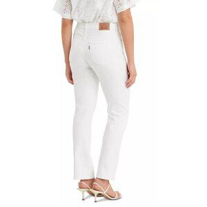 Levi's Women's Classic Mid Rise Straight-Leg Jeans in White - Sz 28W / 27L**